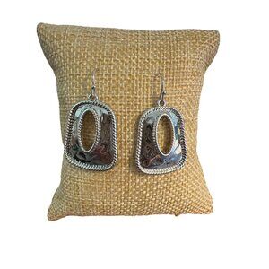 Silver Tone Hammered Dangle Earrings Open Twist Rope Edge Hook 1.5" Classic